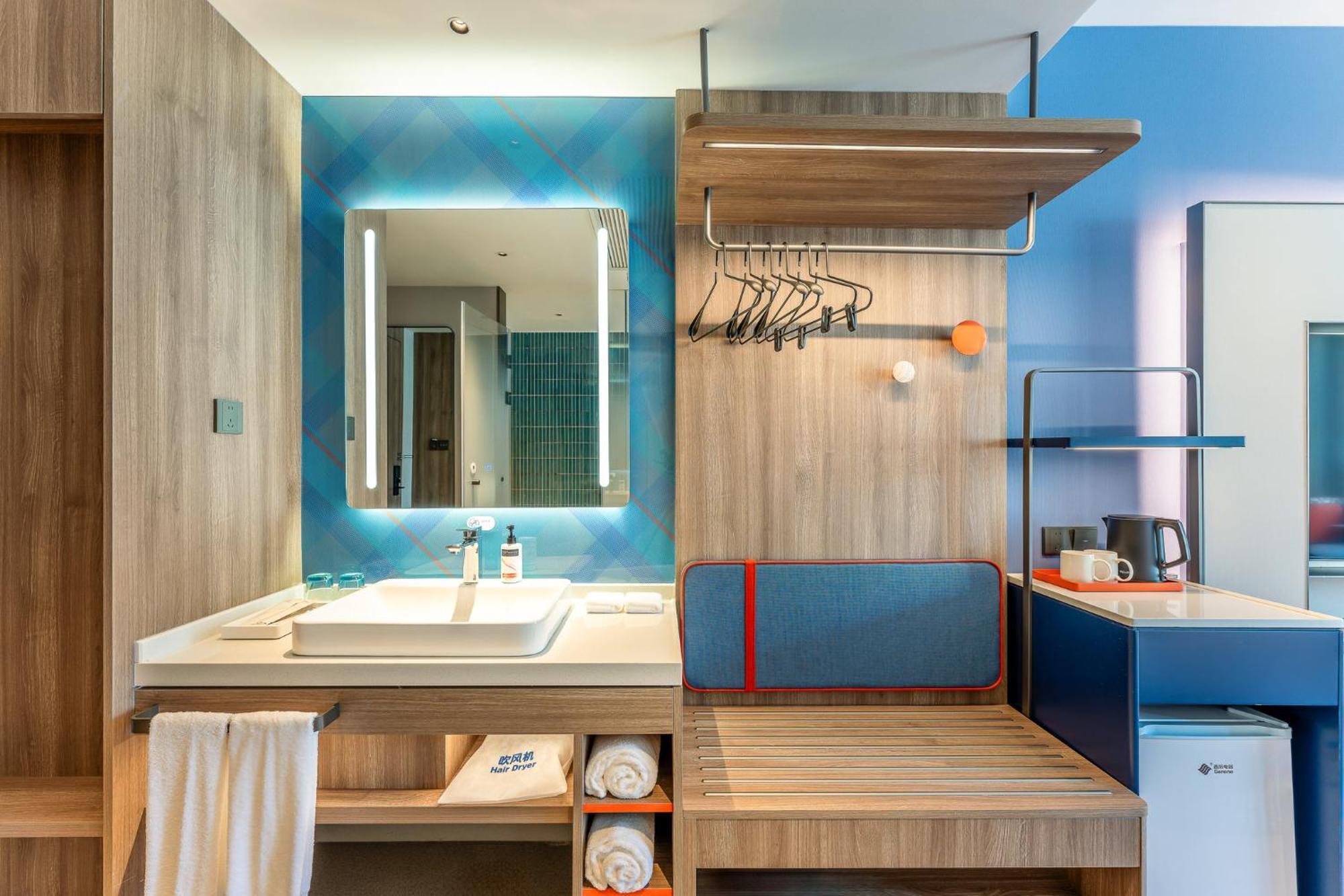 Holiday Inn Express Taizhou City Center By Ihg Eksteriør bilde
