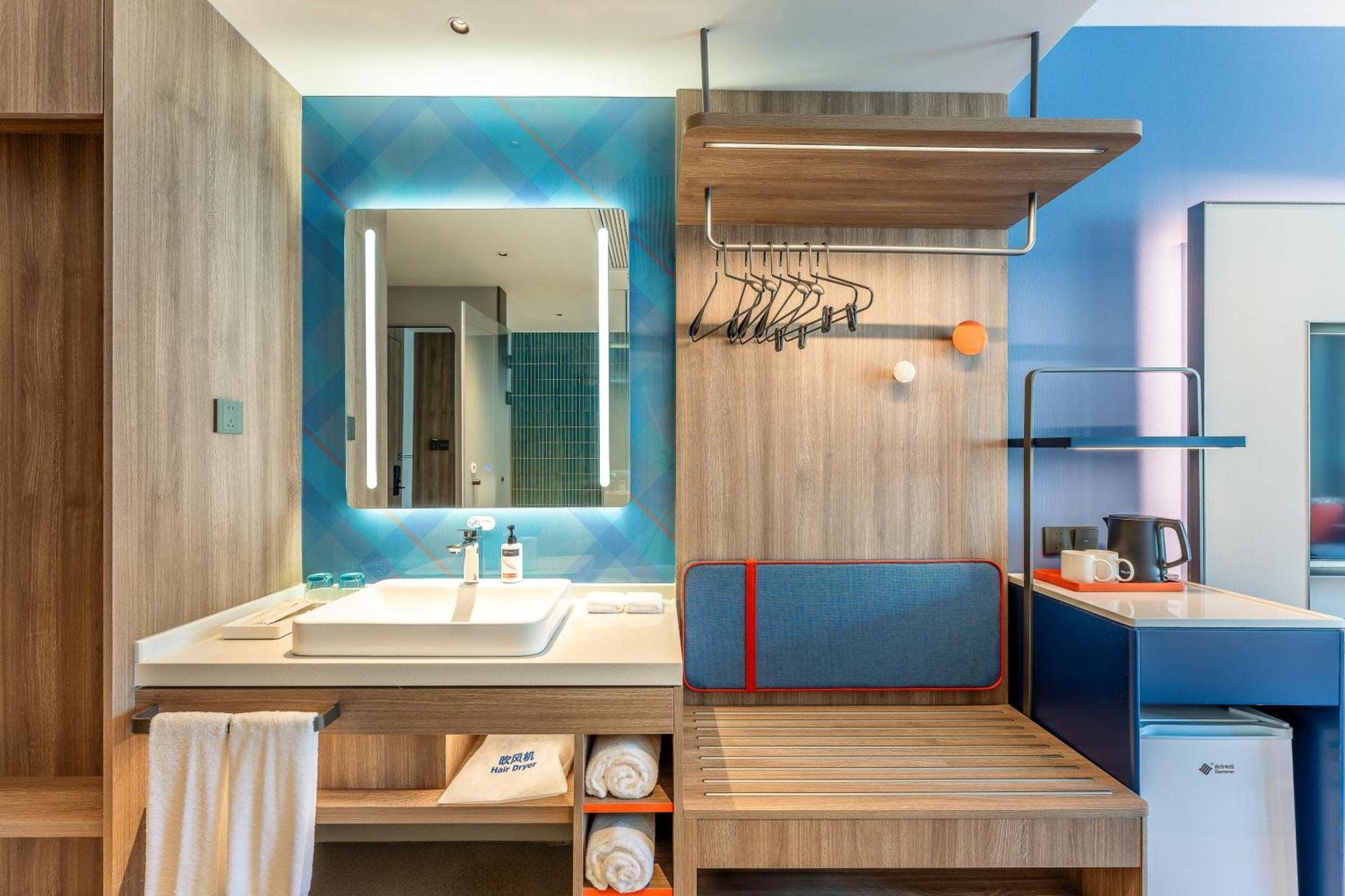 Holiday Inn Express Taizhou City Center By Ihg Eksteriør bilde